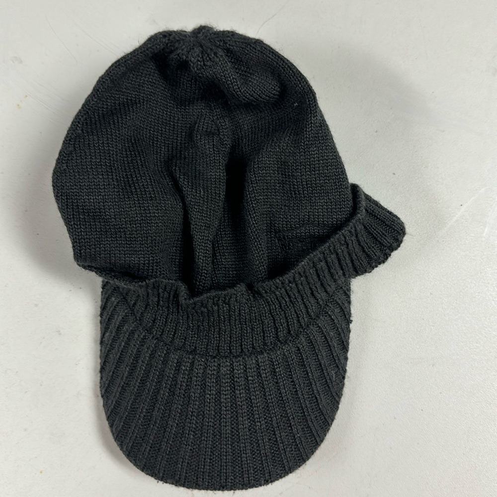 Meeting Women’s wool blend cap gray